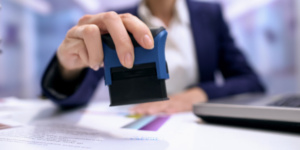 Understanding the Role of a Company Secretary in Compliance 7 1 2