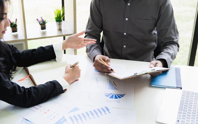 Understanding the Role of a Company Secretary in Compliance 9 Understanding the Role of a Company Secretary in Compliance